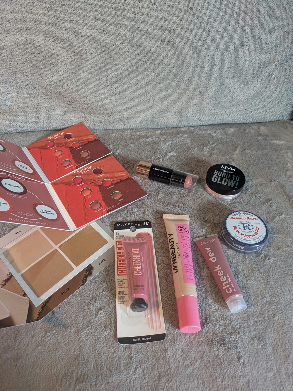 Blush Bundle And Extras
